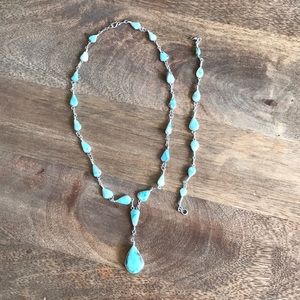 Lorimar necklace and bracelet set.